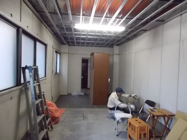 【B】倉庫からお部屋へリノベーション(Before)